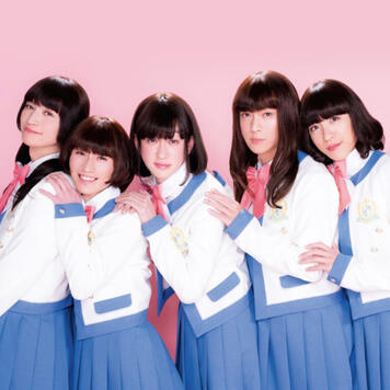 Candy Eight. Super Eight's sister group. Was called Canjani∞ but changed the name as SUPER EIGHT changed theirs. First appeared in 2015 with the single Candy My Love and made a comeback in 2022 with their second single.